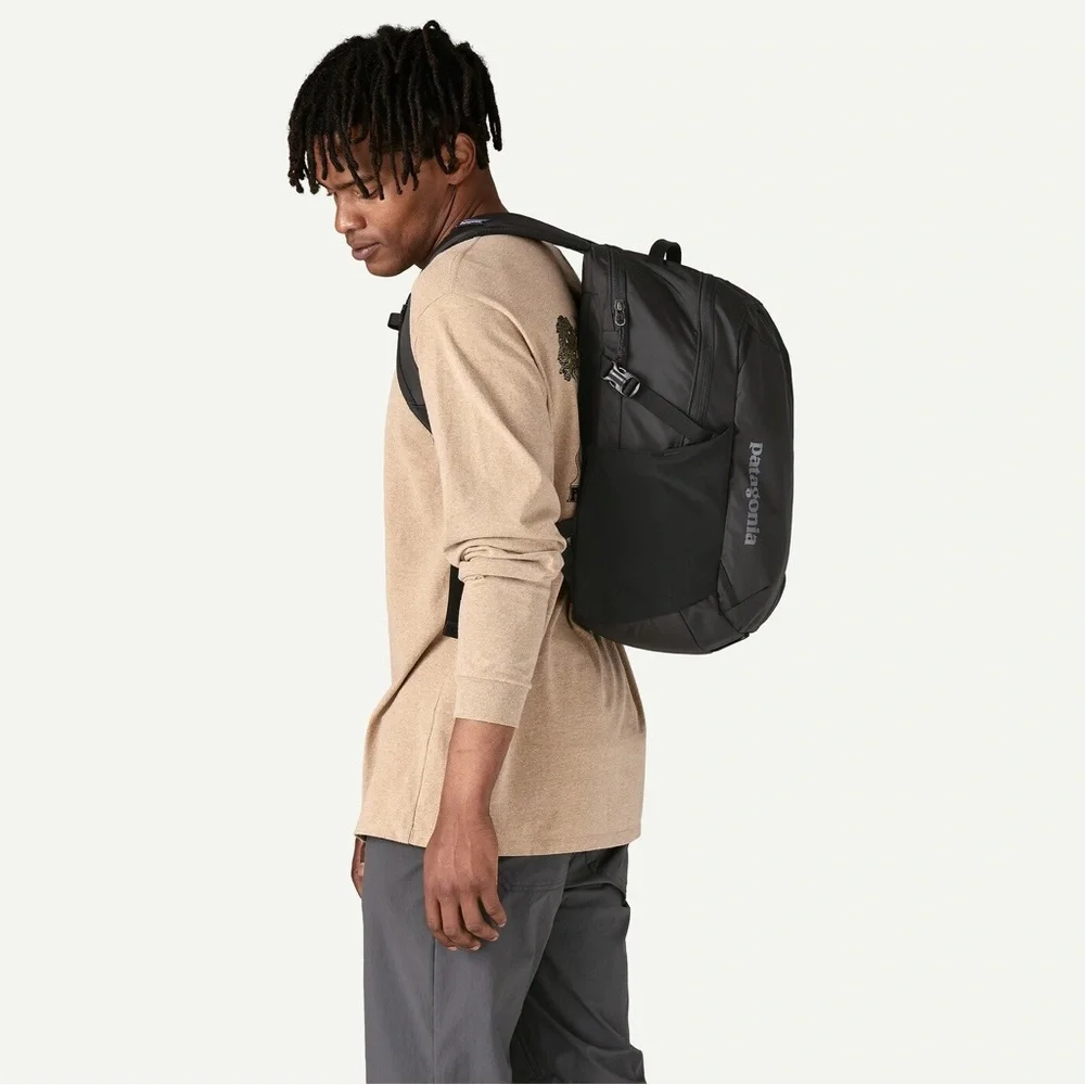 Patagonia Refugio Daypack 26L Backpack